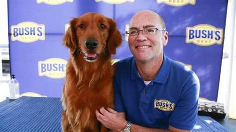 The dog who played Duke in Bushs Baked Beans commercials。